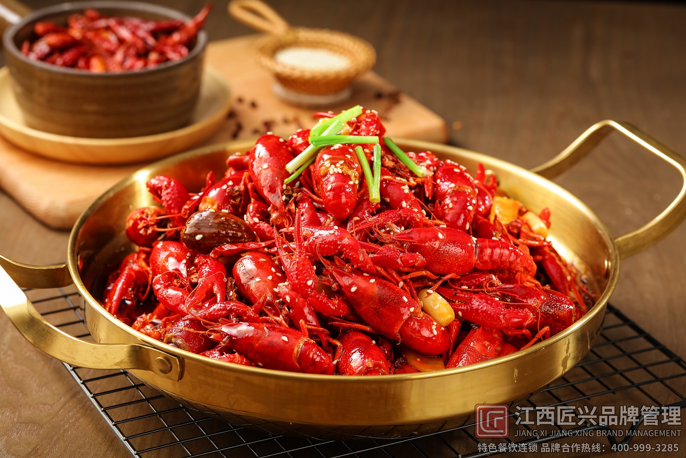 油焖龙虾-湖南拍摄2022 (1).jpg